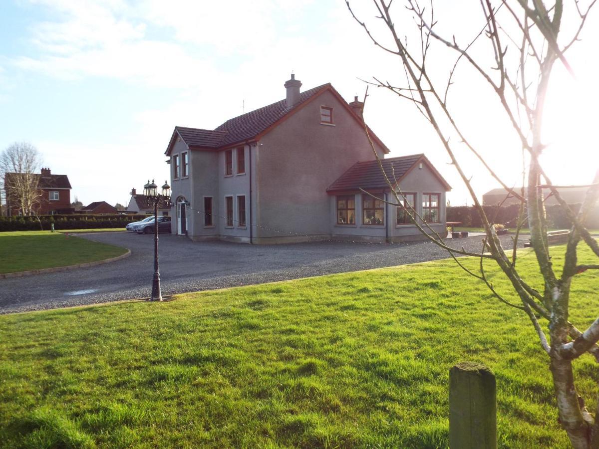 Knockalla Luxury Property With Hot Tub Suitable For Families Portadown Exterior photo