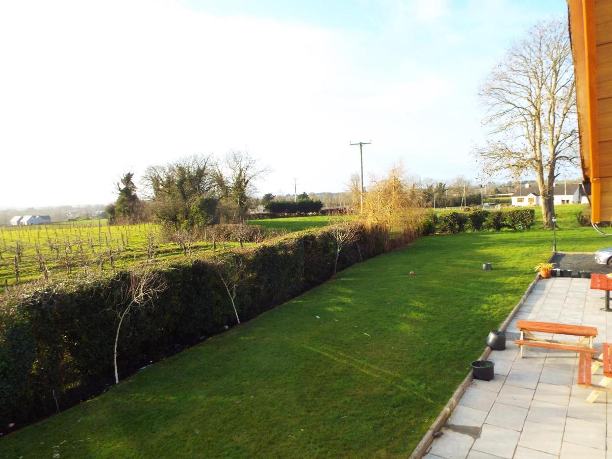 Knockalla Luxury Property With Hot Tub Suitable For Families Portadown Exterior photo