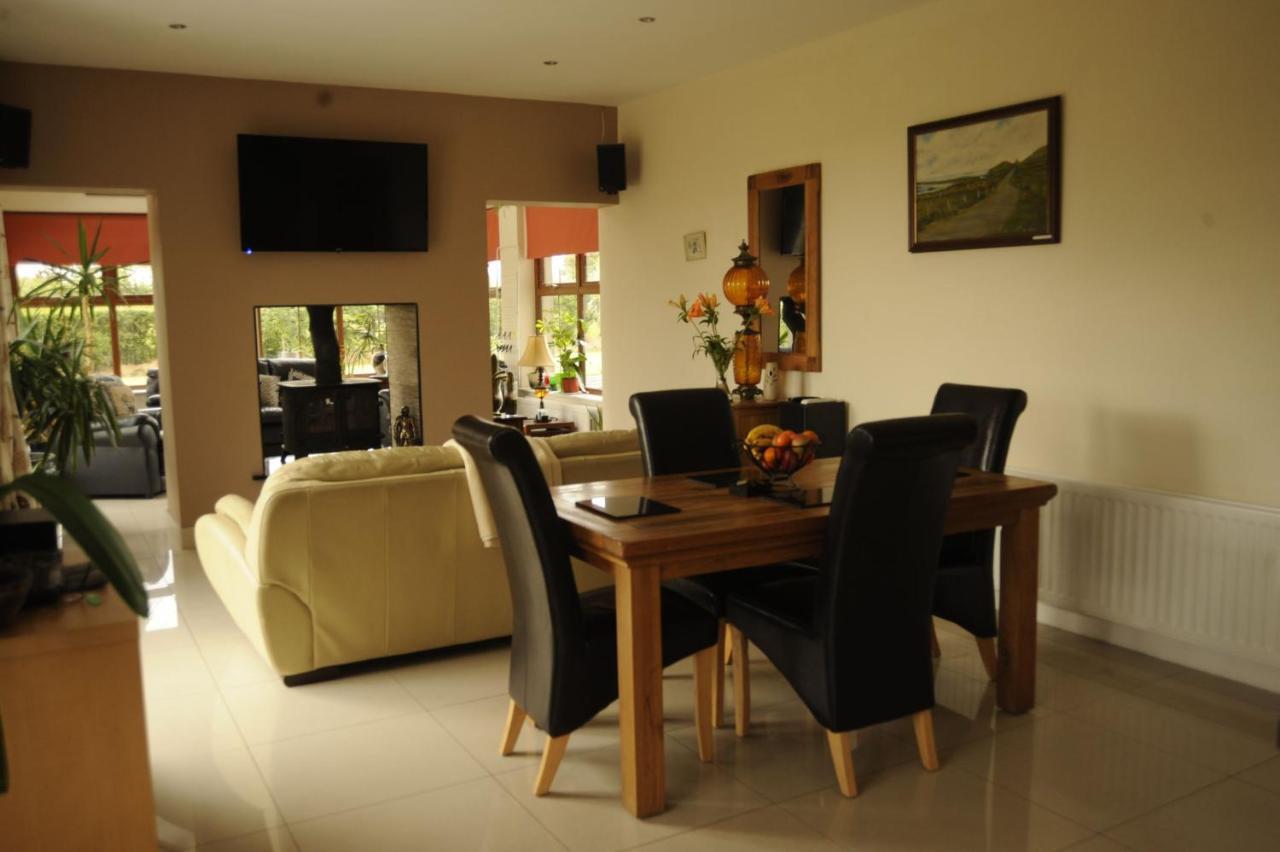 Knockalla Luxury Property With Hot Tub Suitable For Families Portadown Exterior photo